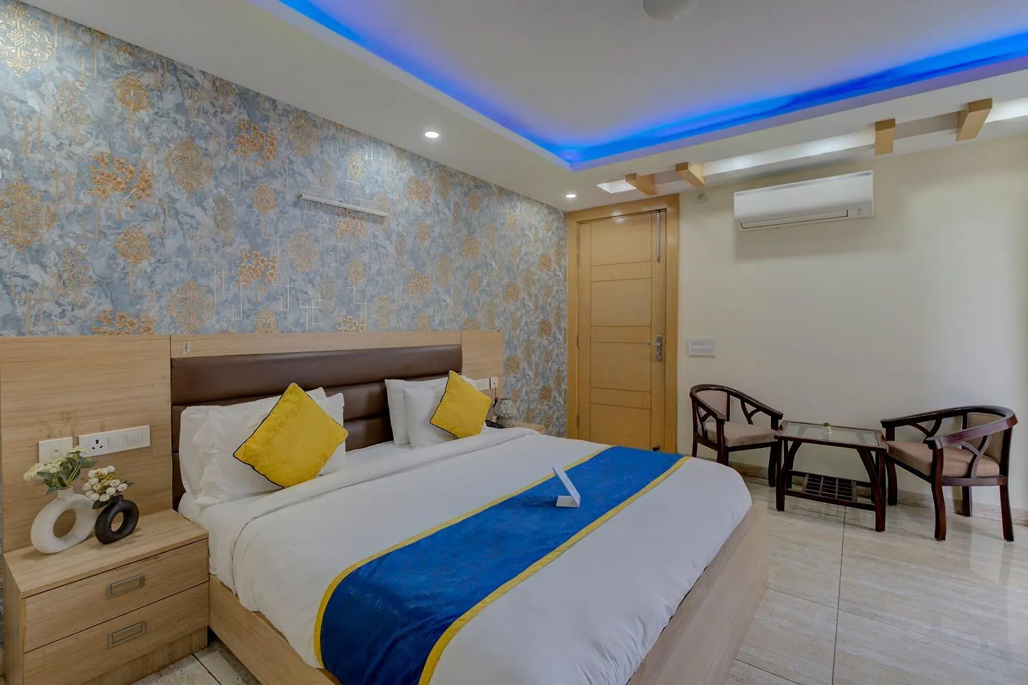 Blueneck Sec 47 Near Medanta -The Medicity' Gurugram 구르가온 3*,  인도