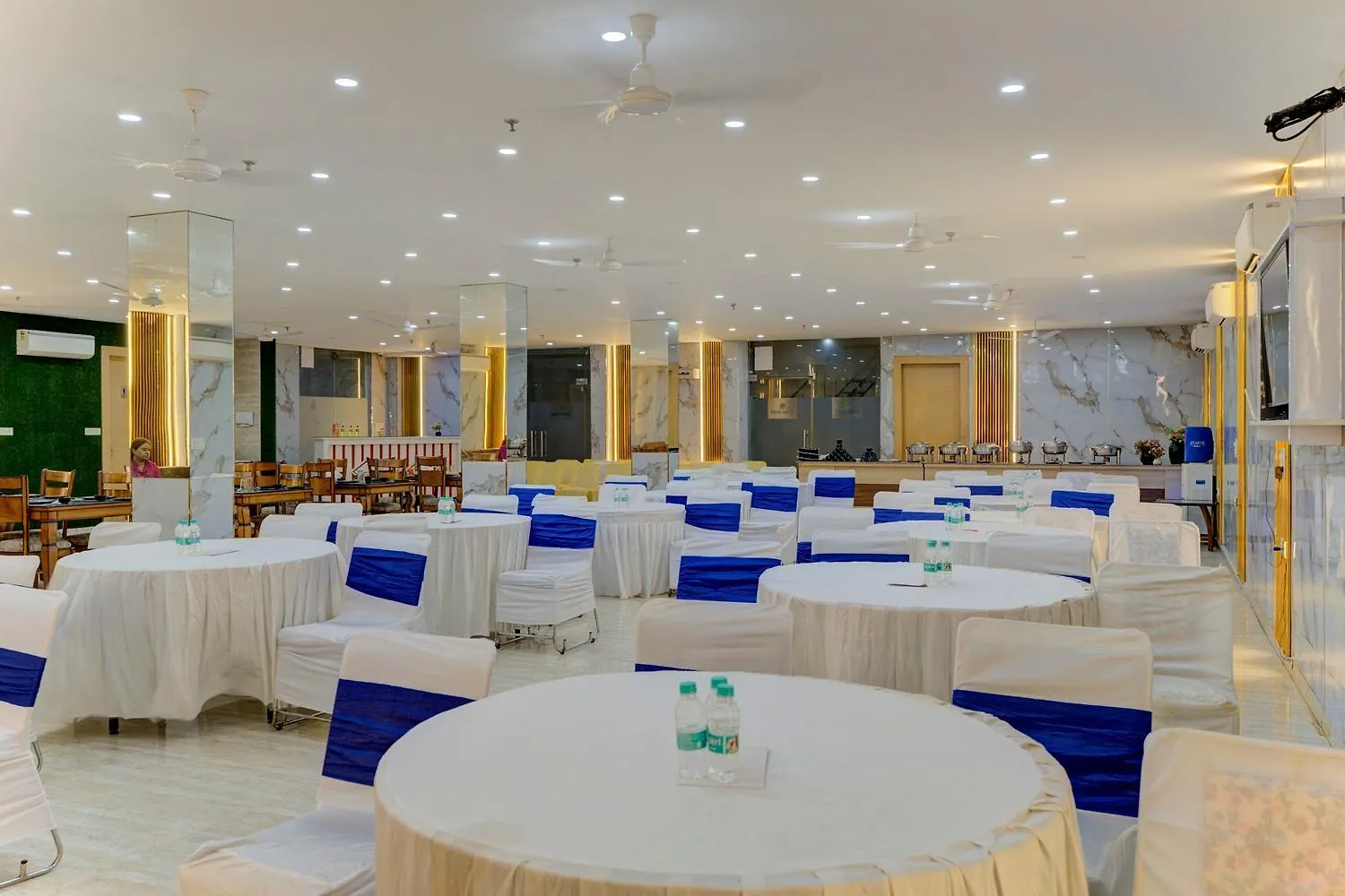 호텔 Blueneck Sec 47 Near Medanta -The Medicity' Gurugram 구르가온